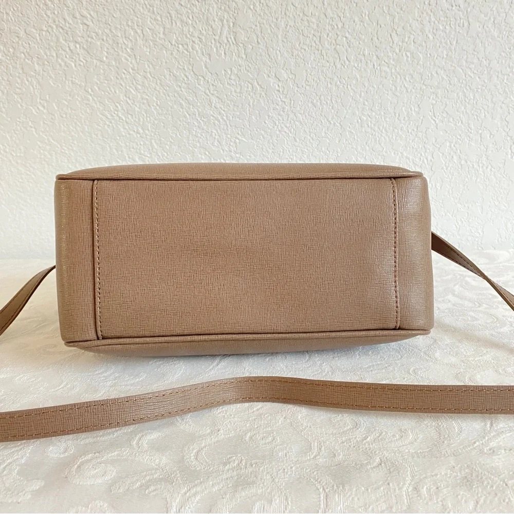FURLA Medium Saffiano tote